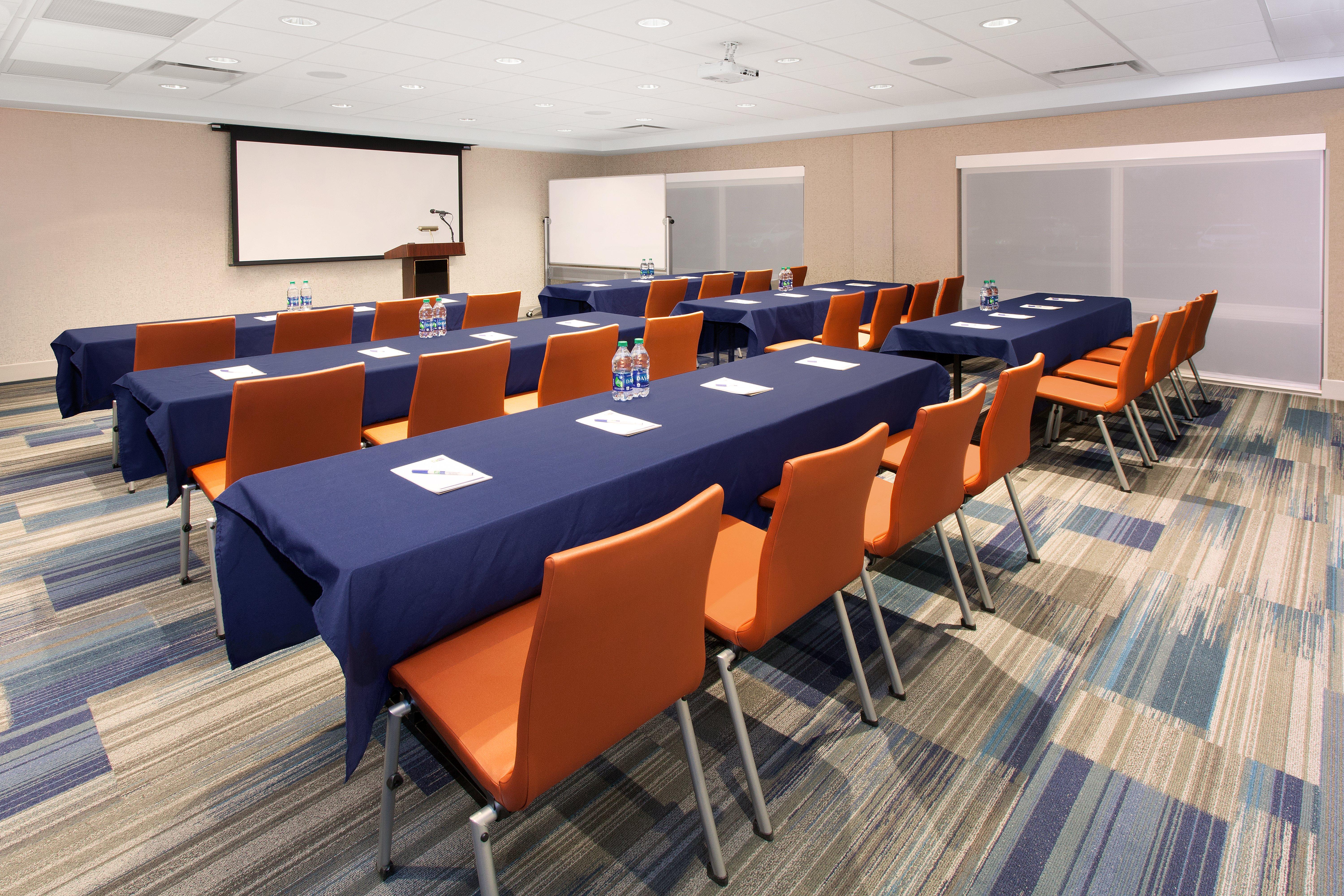 Holiday Inn Express & Suites - Sterling Heights-Detroit Area By Ihg Exterior foto